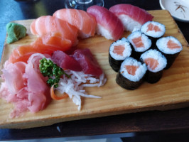 Sushi Edo food