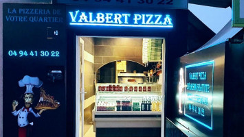 Valbert Pizza food