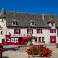 Auberge De La Tour outside