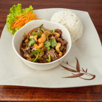 Shasha Thai Grill food