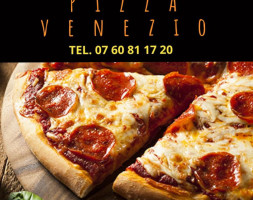 Pizza Venezio Pontchateau food