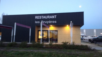 Les Bruyeres food