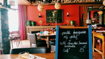 La Pause De Pierrette, Restaurant Bar-terrasse food