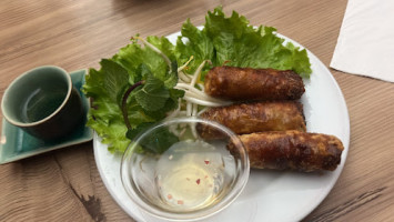 Thai Suois food