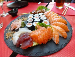 Iki Sushi food