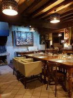 Le Relais des Templiers inside