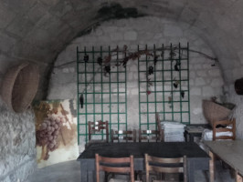 Sarattoria Ferme inside