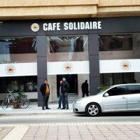 Café Solidaire food