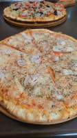 Pizza Yami inside