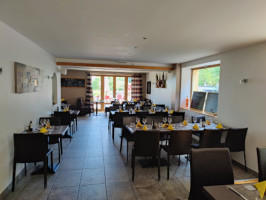 Auberge De Portout food