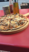 Pizza Vera food