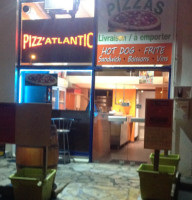 Pizz'atlantic food