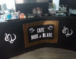 Café Noir Et Blanc food