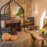 Auberge La Cauquière food