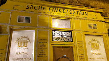 Sacha Finkelsztajn La Boutique Jaune inside