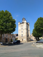 Café De L'abbaye outside