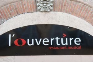 L'Ouverture Restaurant Musical food