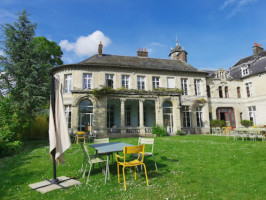 Chateau D'aubry du Hainaut food