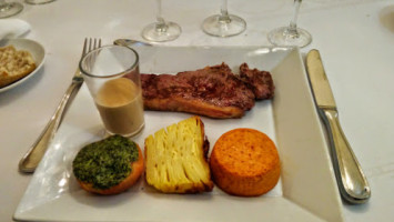 Chateau D'aubry du Hainaut food