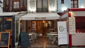 Creperie La Myrtille inside