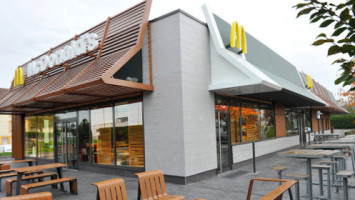 Mcdonald's outside