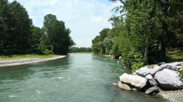 La Maison Des Lacs food