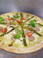 La Pizzeria Chez Roukinou food