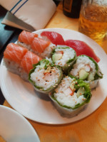 Hoki Sushi food