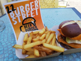 22 Burger Street food