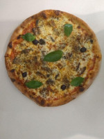 Pizza Taormina inside