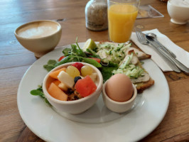 Le Pain Quotidien food