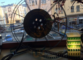 Minikino Cafe Extérieur