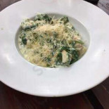 Pension A Restaurace V Ráji Nourriture