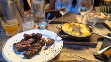 La Table Du Sanglier food