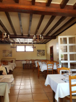 Belle AUberge inside