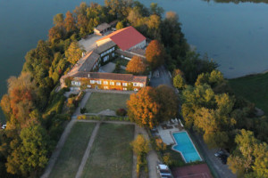 Domaine du Châtelard outside