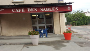 Café Des Sables inside