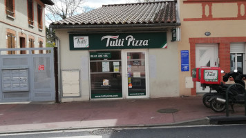 Tutti Pizza Saint Martin Du Touch food