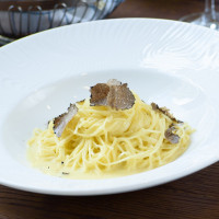 Piazza Italiana À l'intérieur