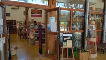 Cafeteria Des Monts De Gueret inside