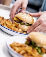 Les Burgers De Colette food