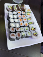 Sushi Ren food