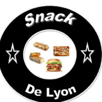 Snack Du Lion food