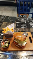 L'atelier Burger food