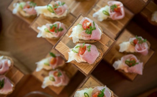 Cattaleya Nourriture