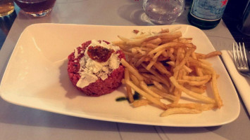 Assiette Au Boeuf food