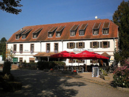 Auberge Du Moulin D' Eschviller outside