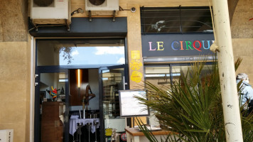 Le Cirque food