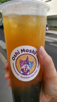 Oshi-Moshi outside