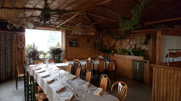 Restaurant des Balmes le Tahiti food